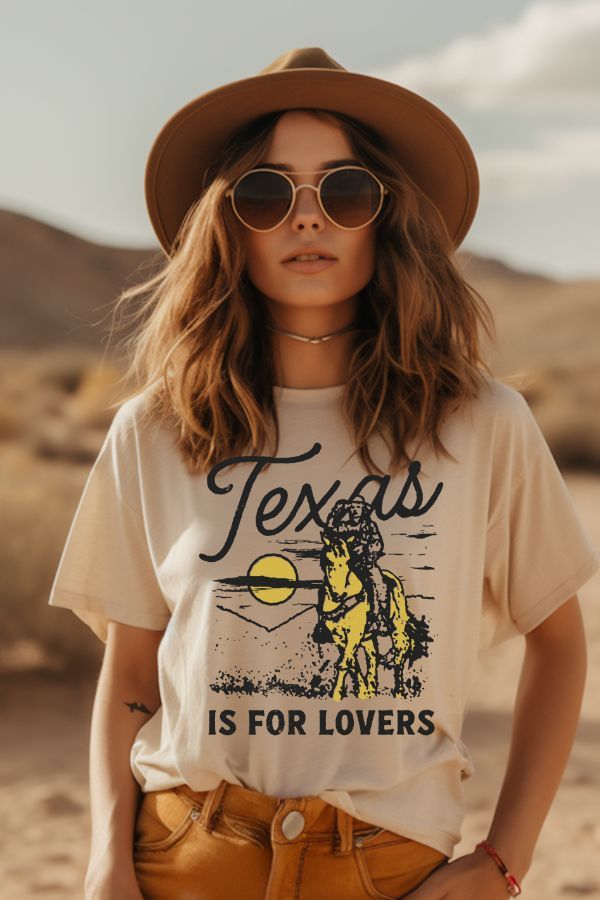 Texas Is For Lovers Bella Tshirt