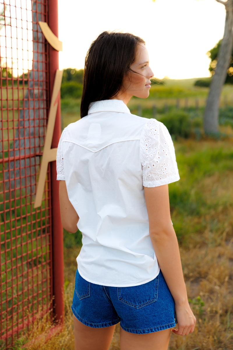 PEARL SNAP, EYELET HH2704